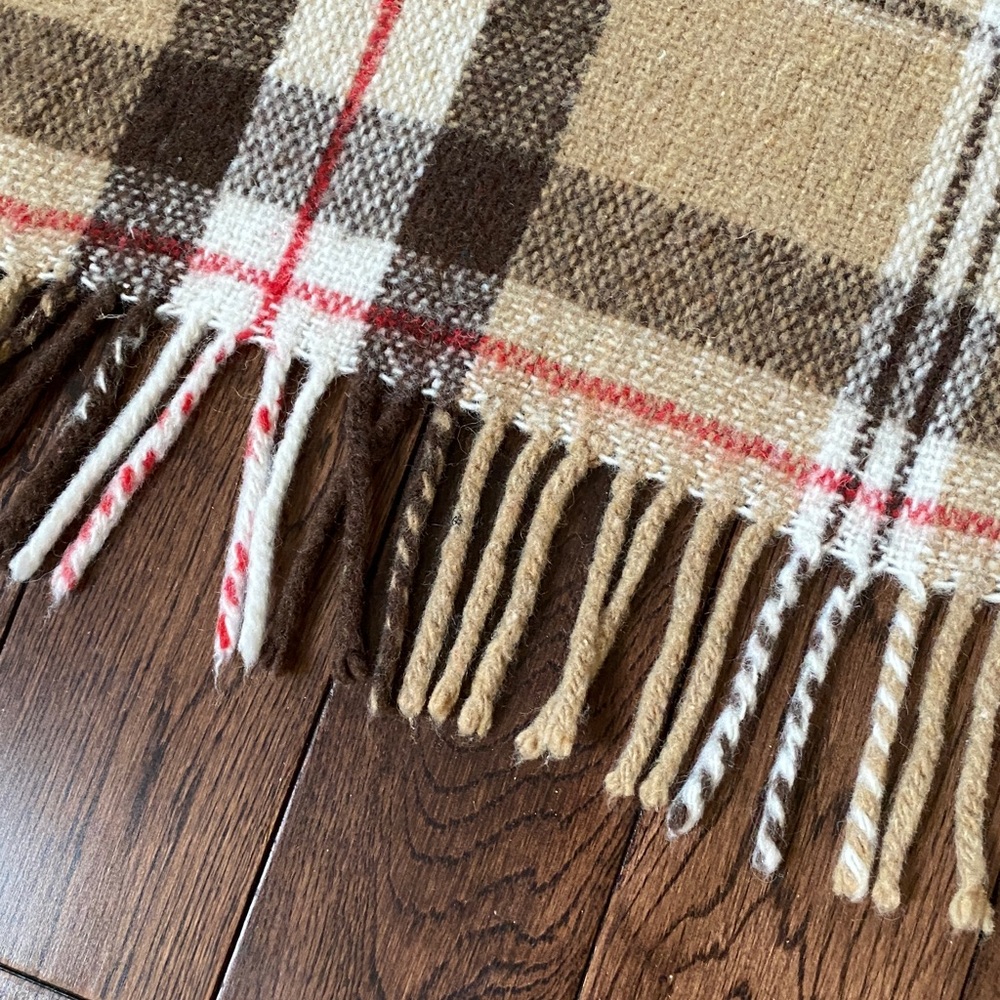 Blanket Plaid Neutral - Picture 3 of 5